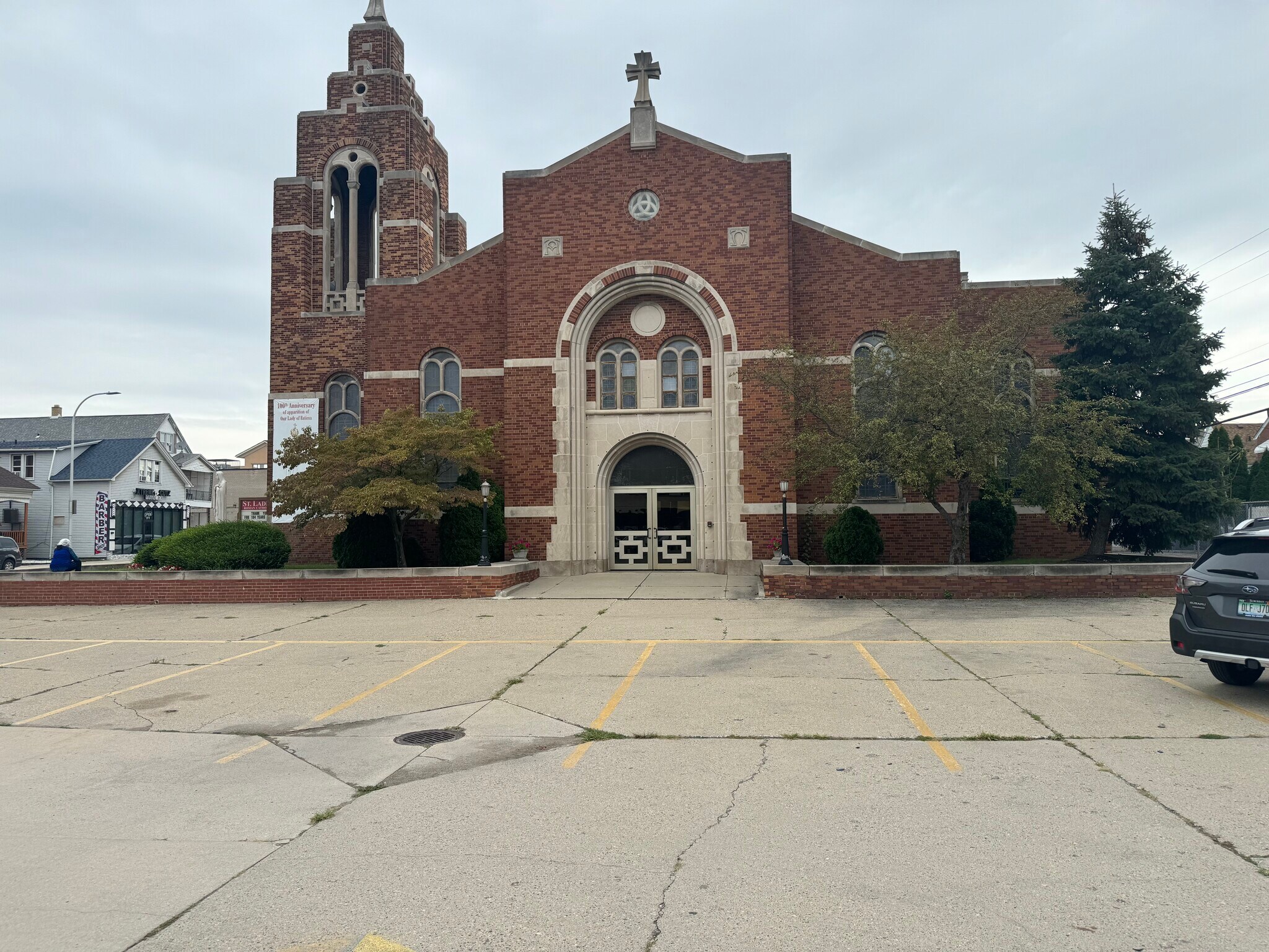 2730 Caniff St, Hamtramck, MI for Sale