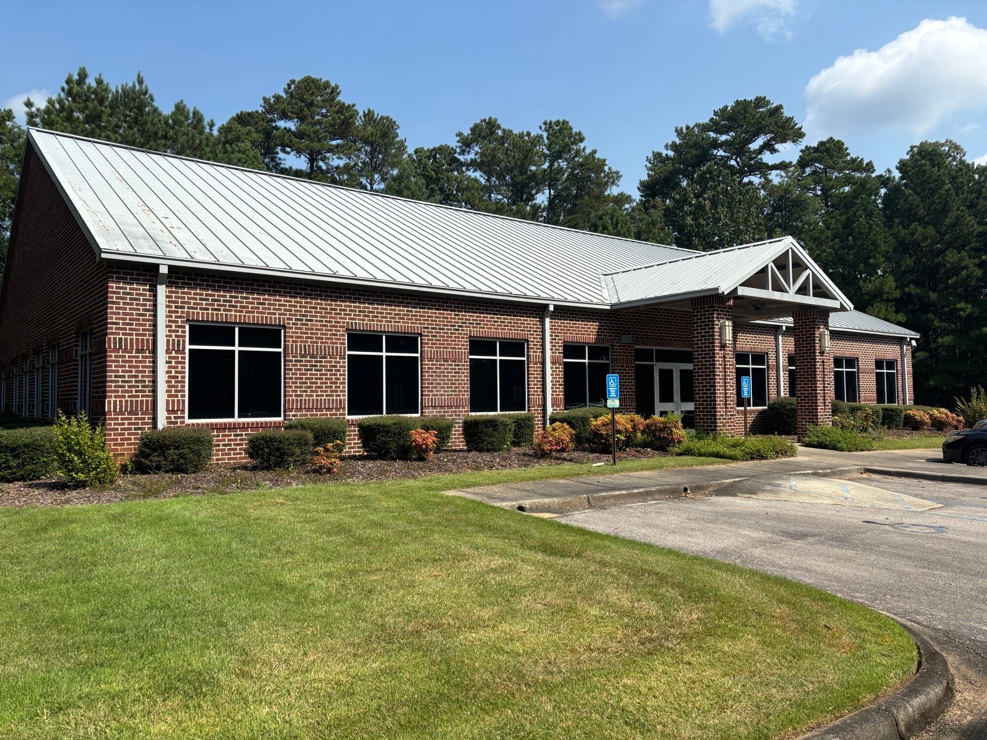 1507 Alex Dr, Irondale, AL for Rent