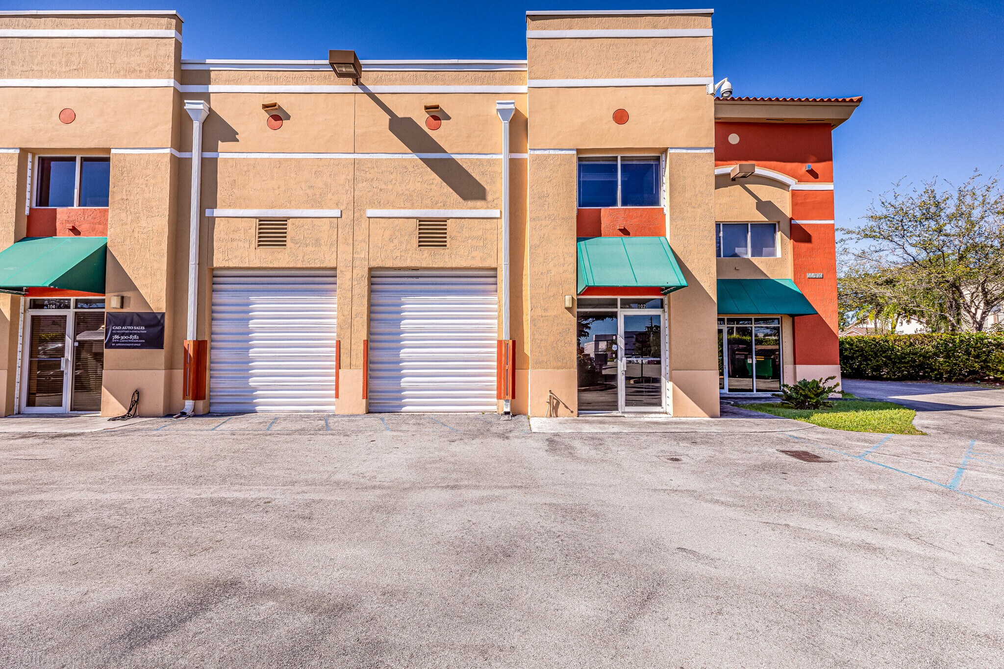 11965 SW 142nd Ter, Miami, FL for Rent