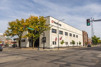 Waterloo, IA Office/Residential - 402-404 E 4th St