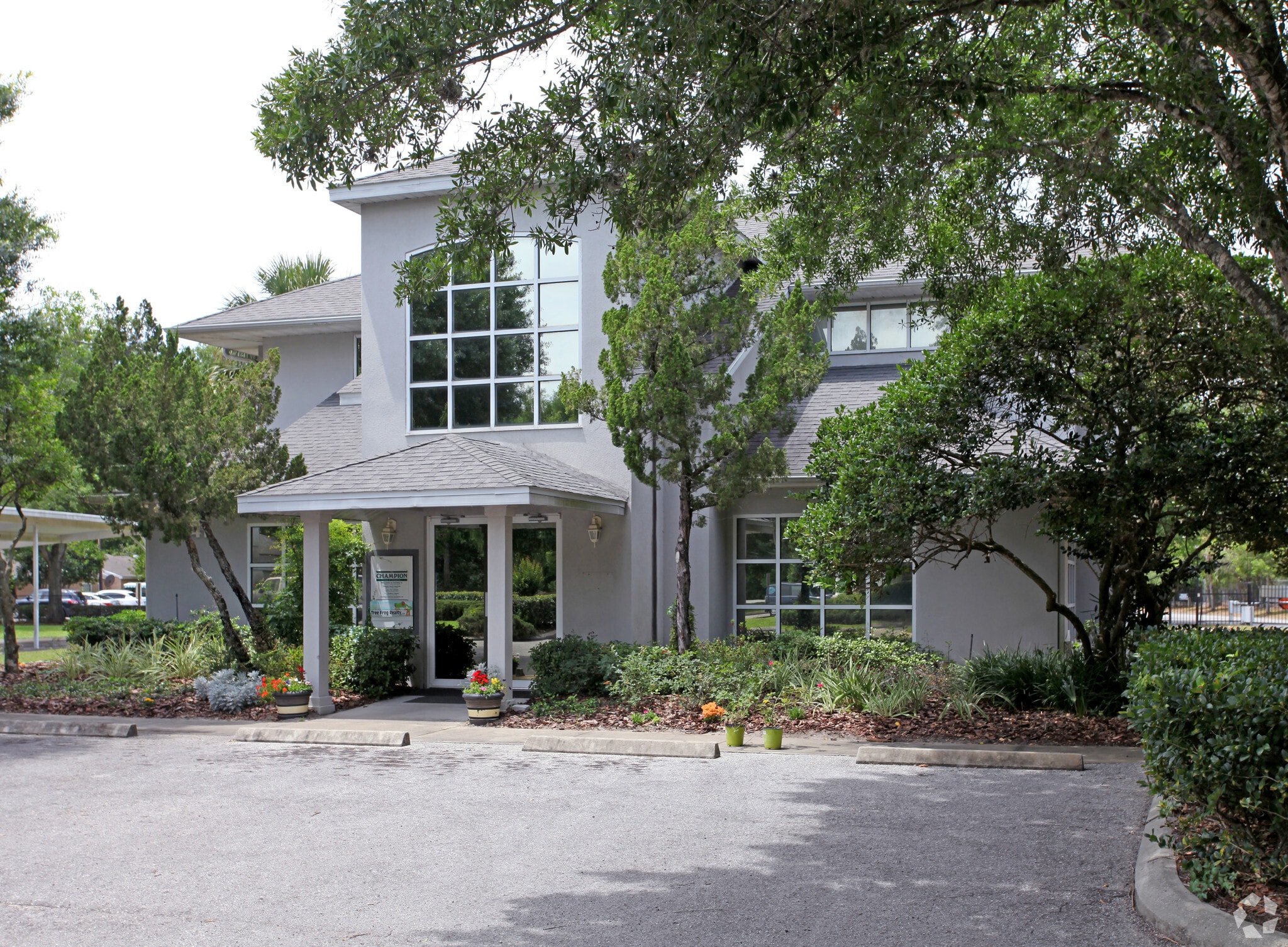 141 Waterman Ave, Mount Dora, FL for Rent