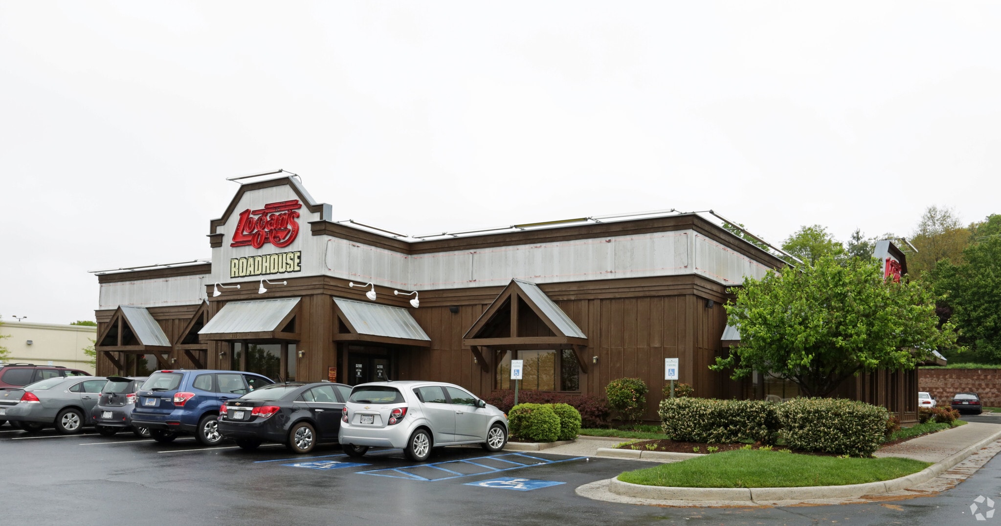4740 Valley View Blvd NW, Roanoke, VA for Rent