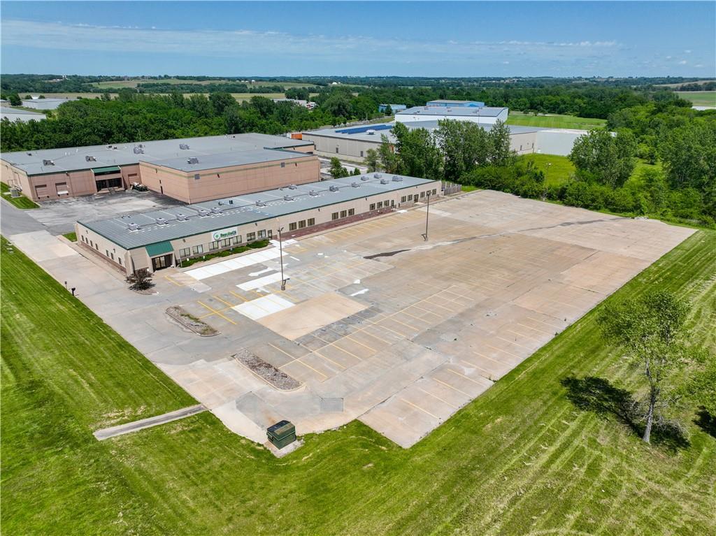 5804 Corporate Dr, Saint Joseph, MO for Sale