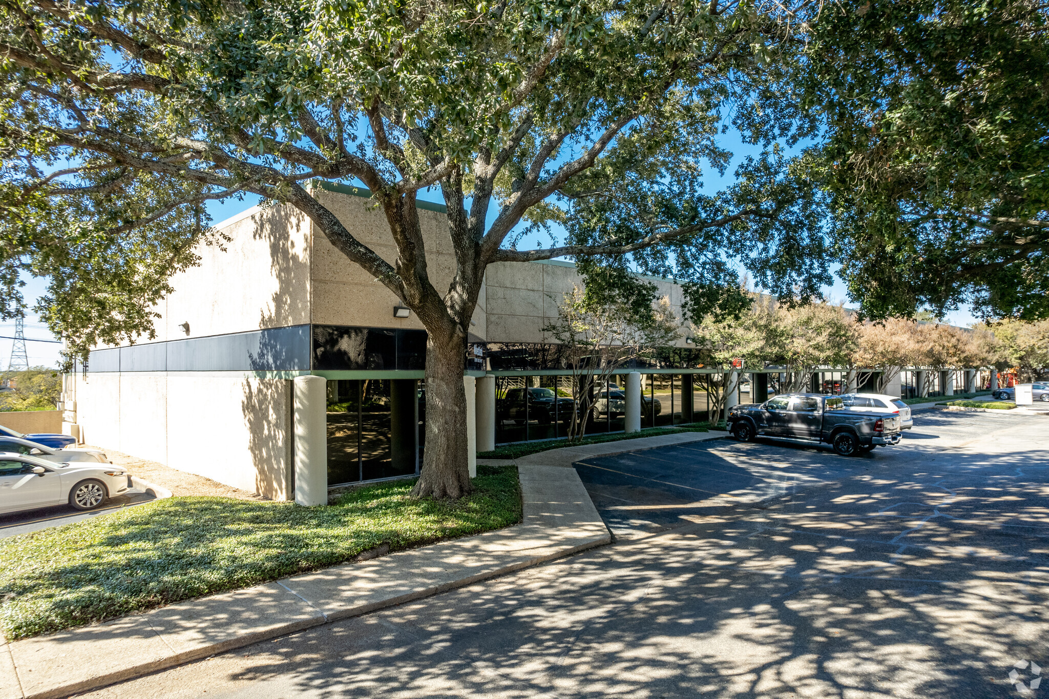 4702-4716 Research Dr, San Antonio, TX for Rent