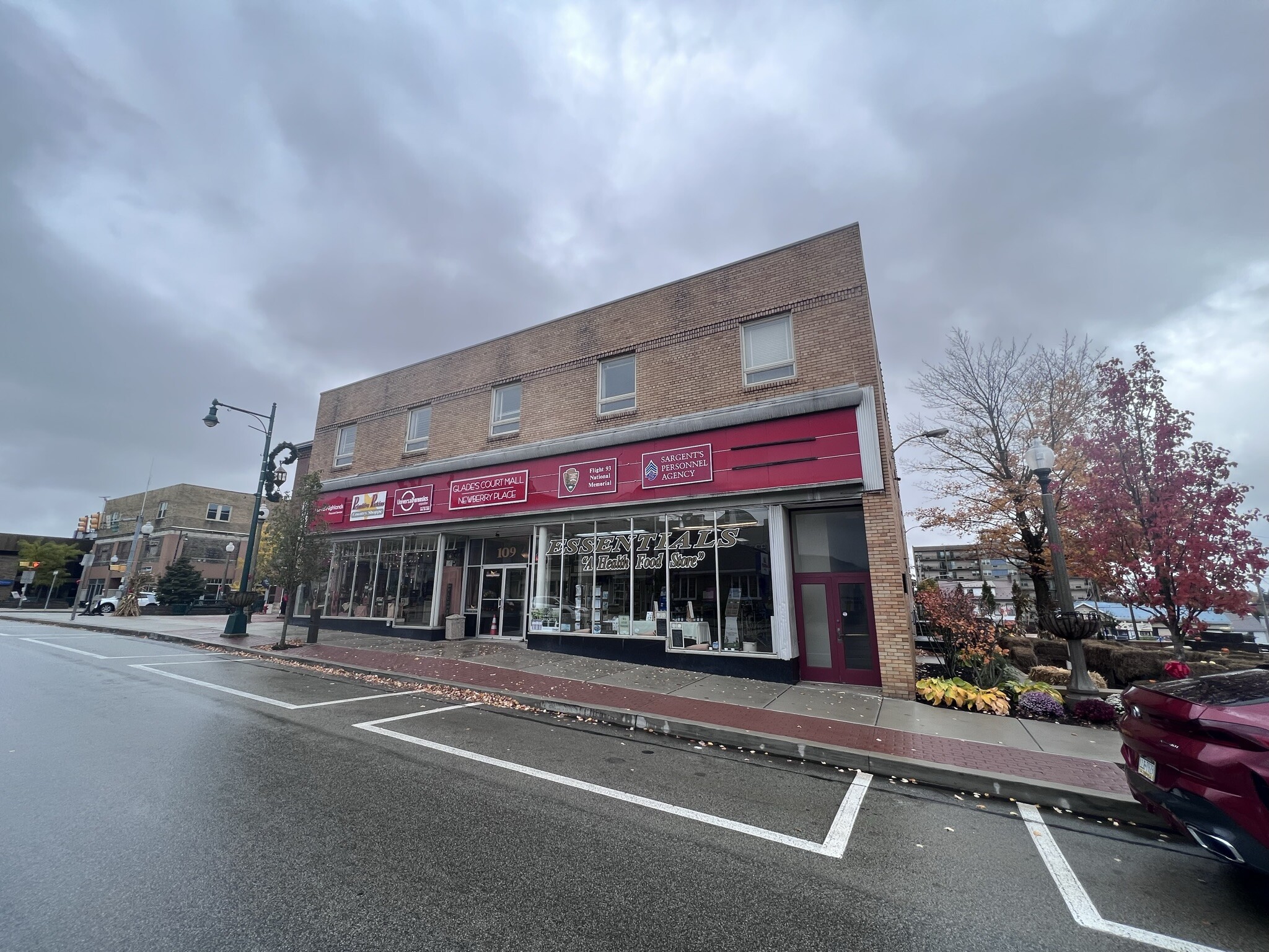 109 W Main St, Somerset, PA for Sale