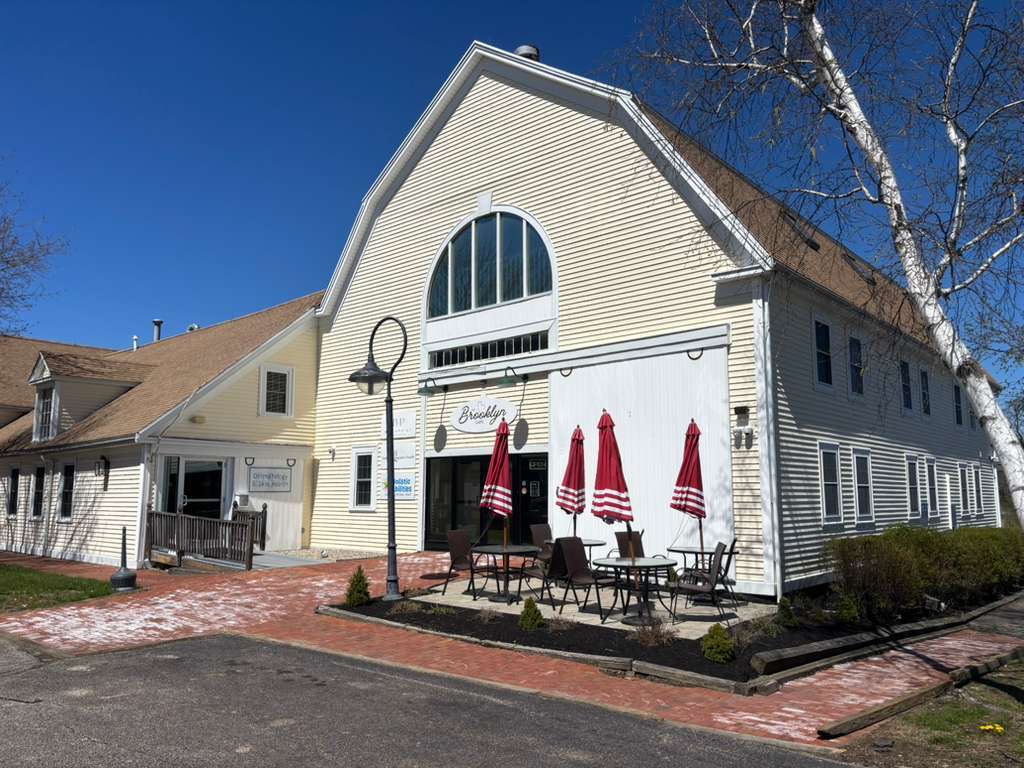 2299 Woodbury Ave, Newington, NH for Rent