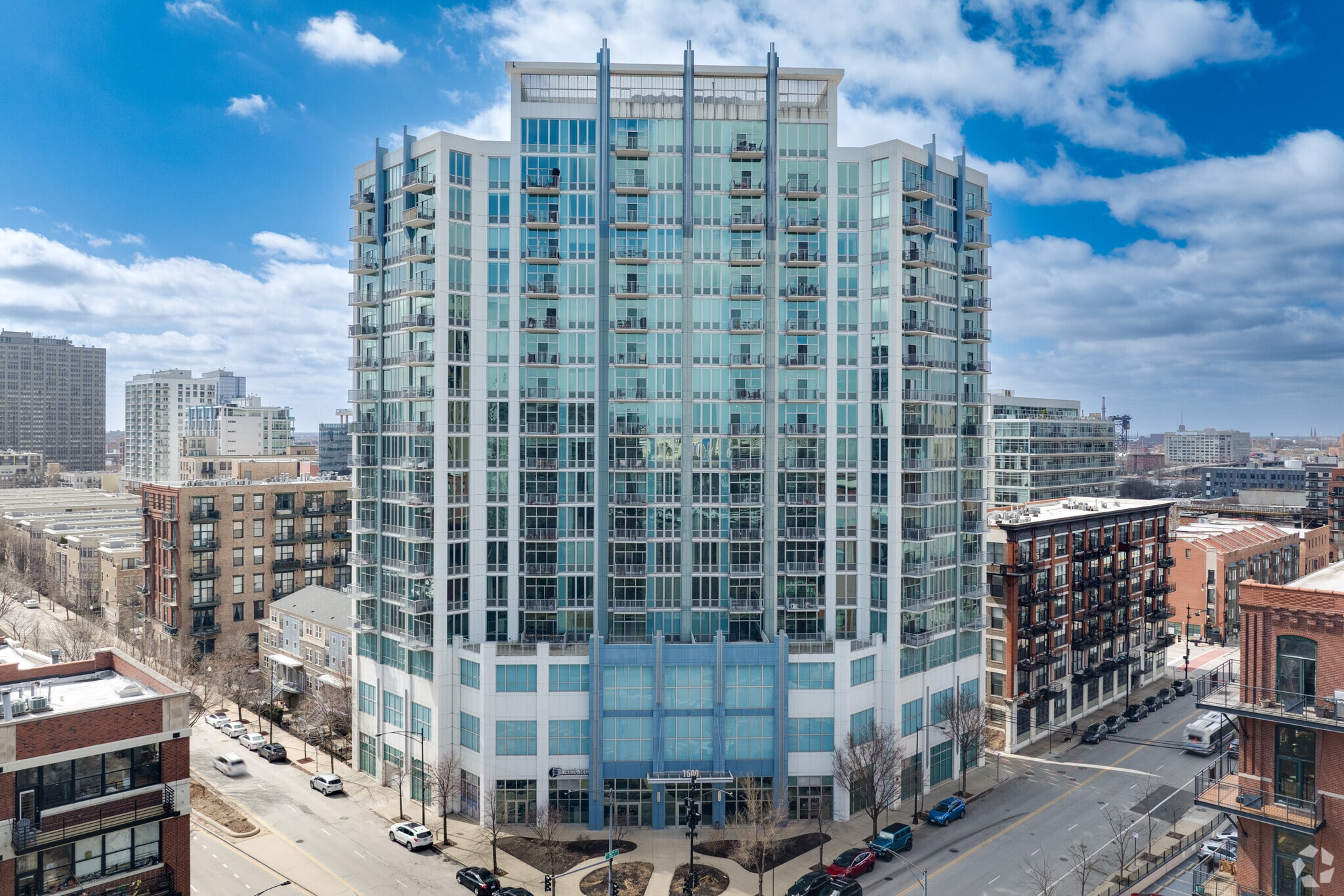 1600 S Indiana Ave, Chicago, IL for Sale