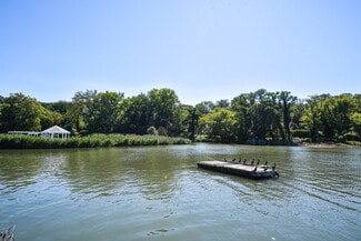 Glenwood Landing, NY Apartments - 56-A & B Shore Rd