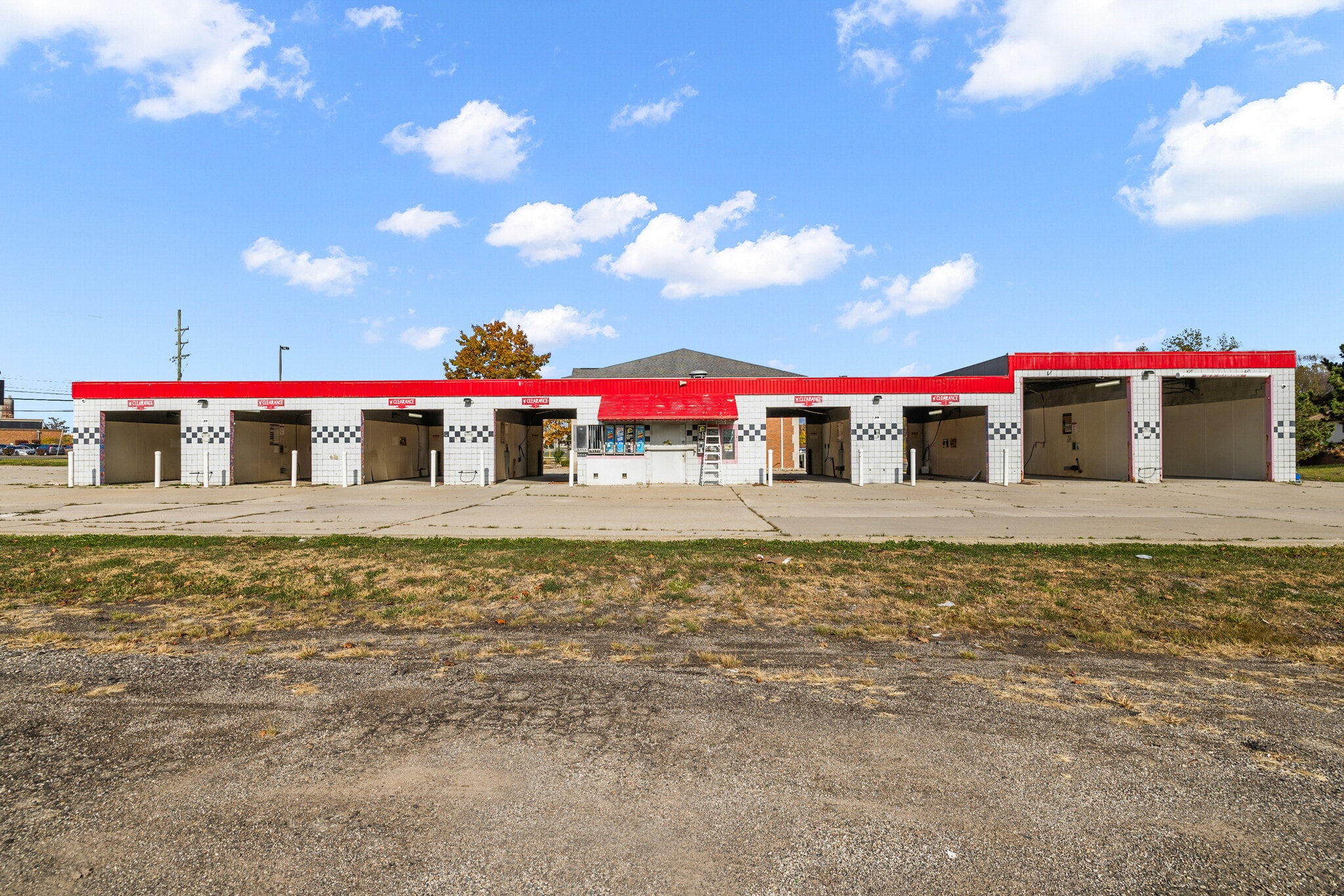 47720 Gratiot Ave, Chesterfield, MI for Sale