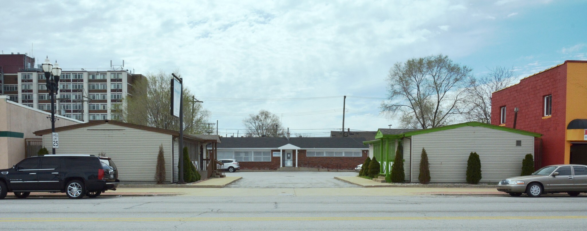 523 W Chicago Ave, East Chicago, IN for Rent