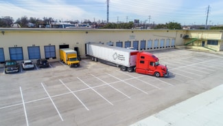 San Antonio, TX Industrial - 3000 E Houston St