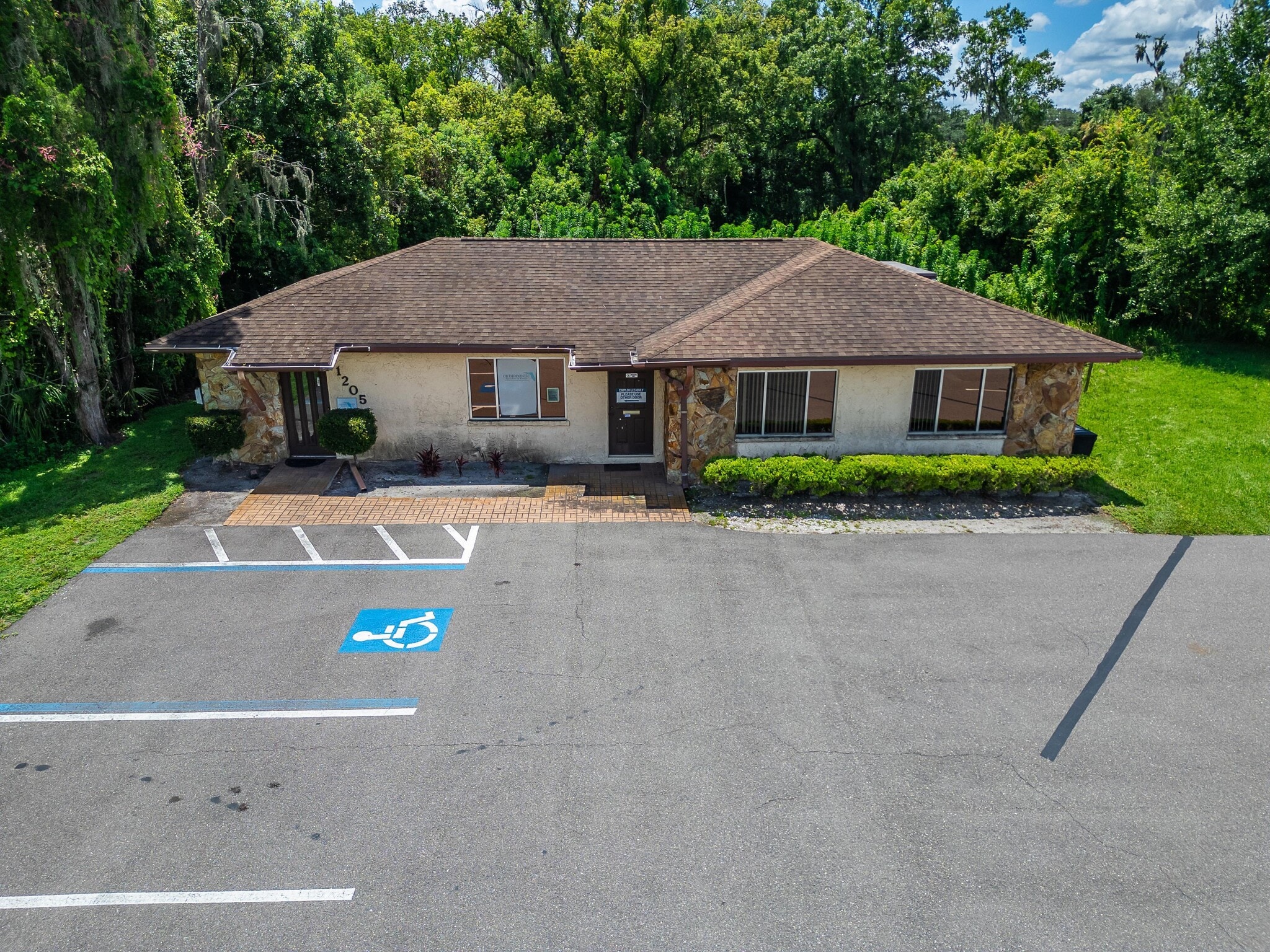 1205 W Baker St, Plant City, FL for Sale