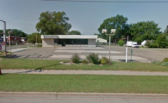 2128 Vermillion St, Hastings, MN for Sale