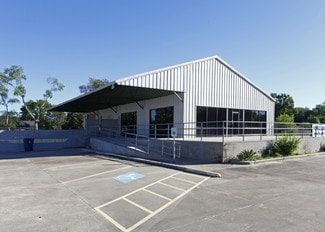 Angleton, TX Industrial - 110 N Walker St