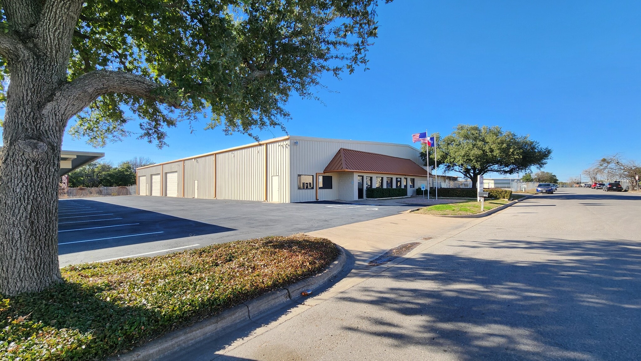 1304 W Industrial Blvd, Round Rock, TX for Sale