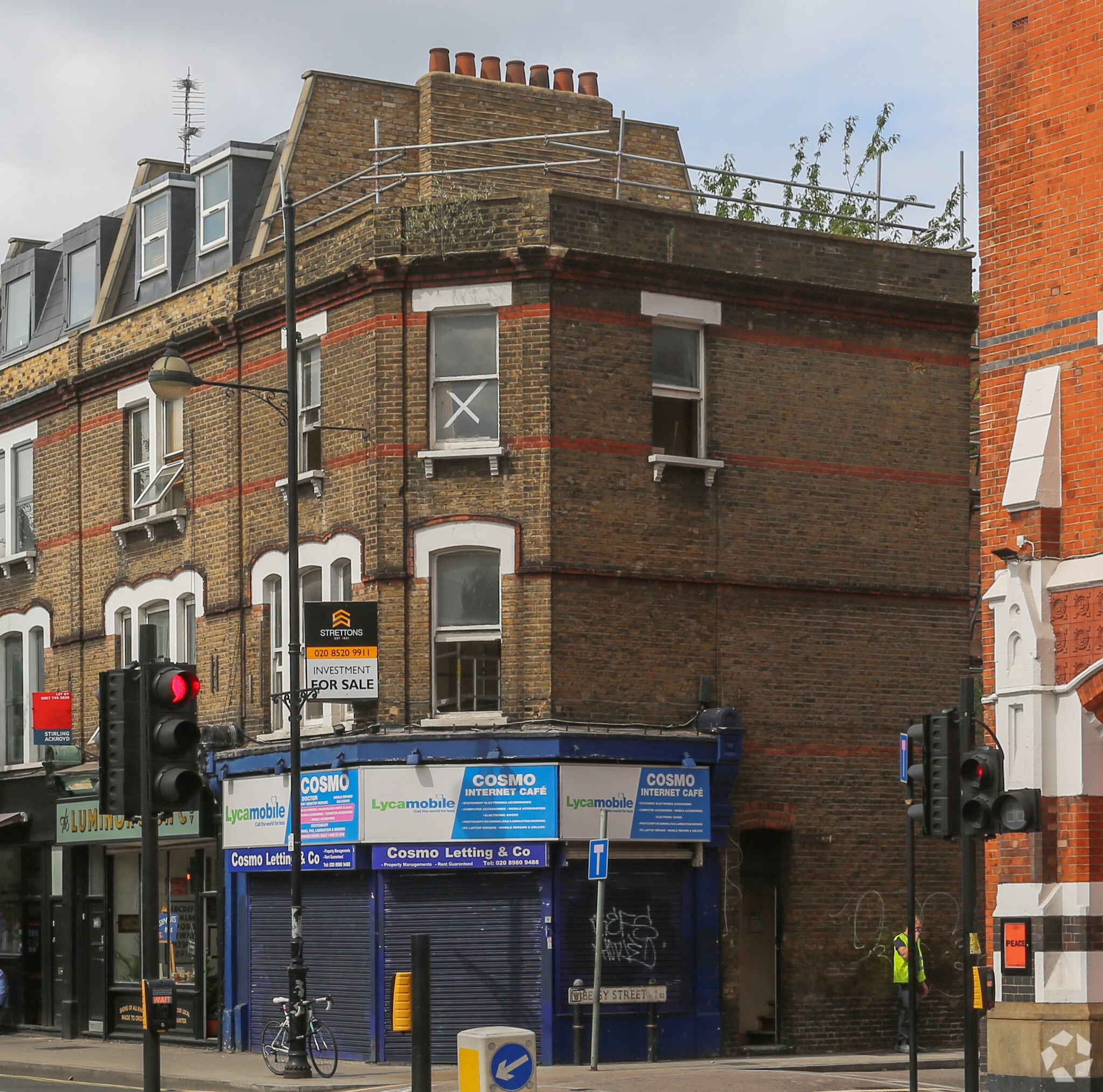 49 Roman Rd, London, LND for Sale