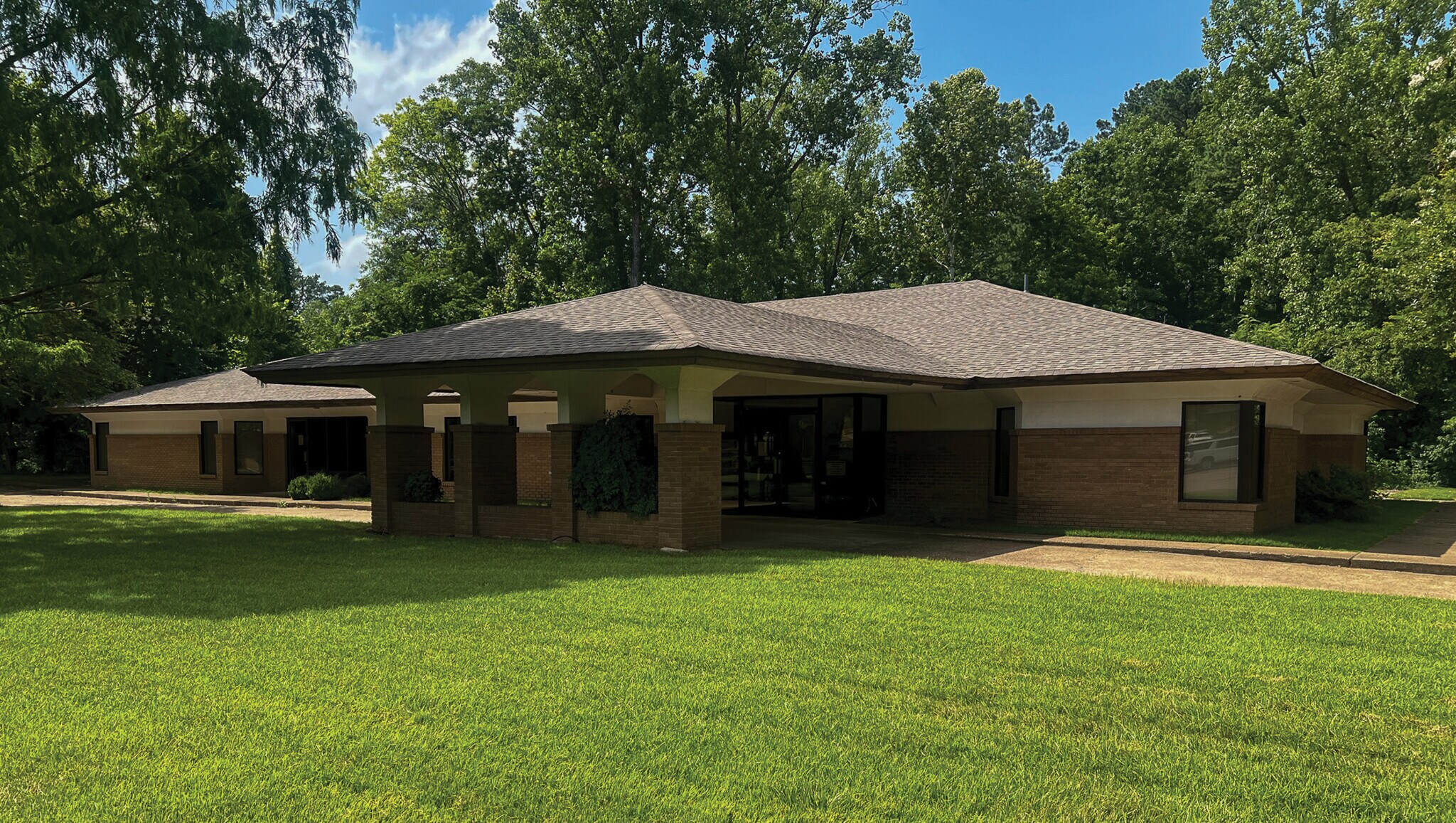 2914 Cypress Rd, Arkadelphia, AR for Sale