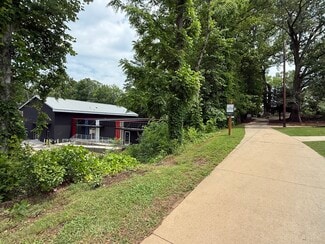 Woodstock, GA Retail - 117 Mill St