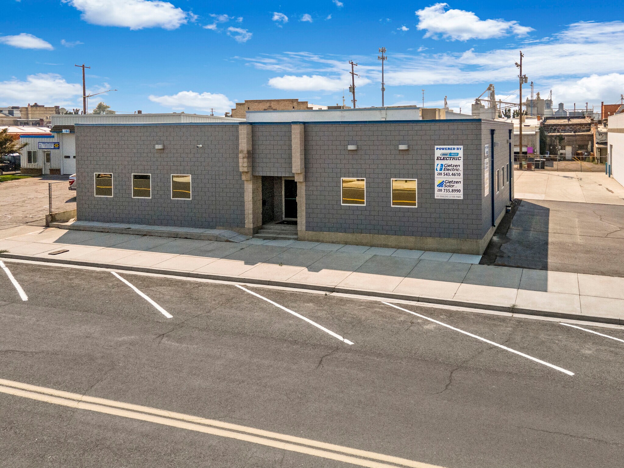 125 9th Ave Buhl, ID 83316 Industrial Property for Sale on