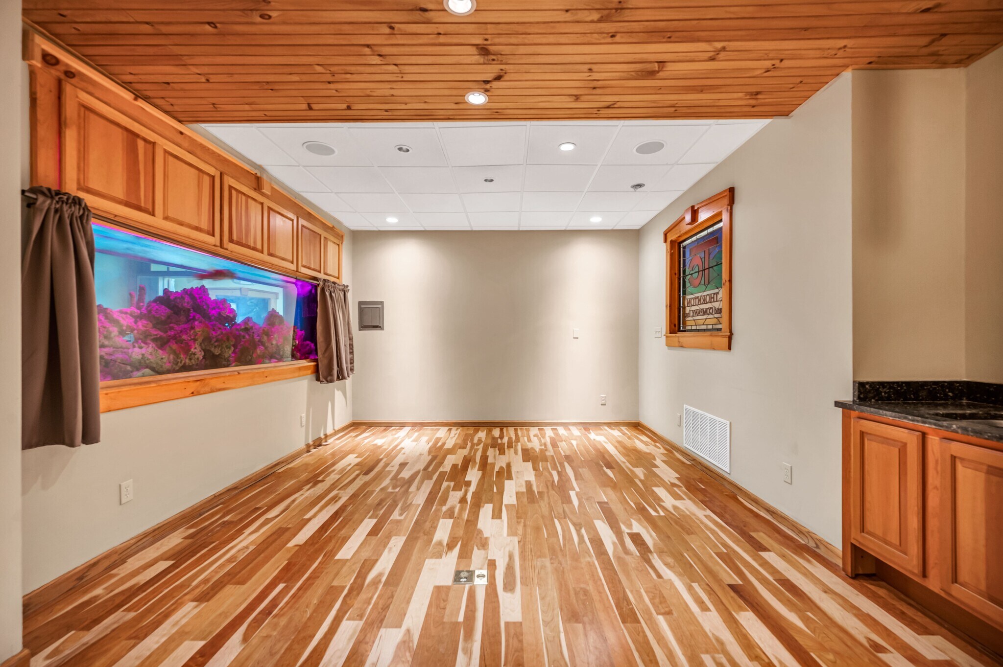 132 Main St Southington, CT 06489 Retail Property for Sale on