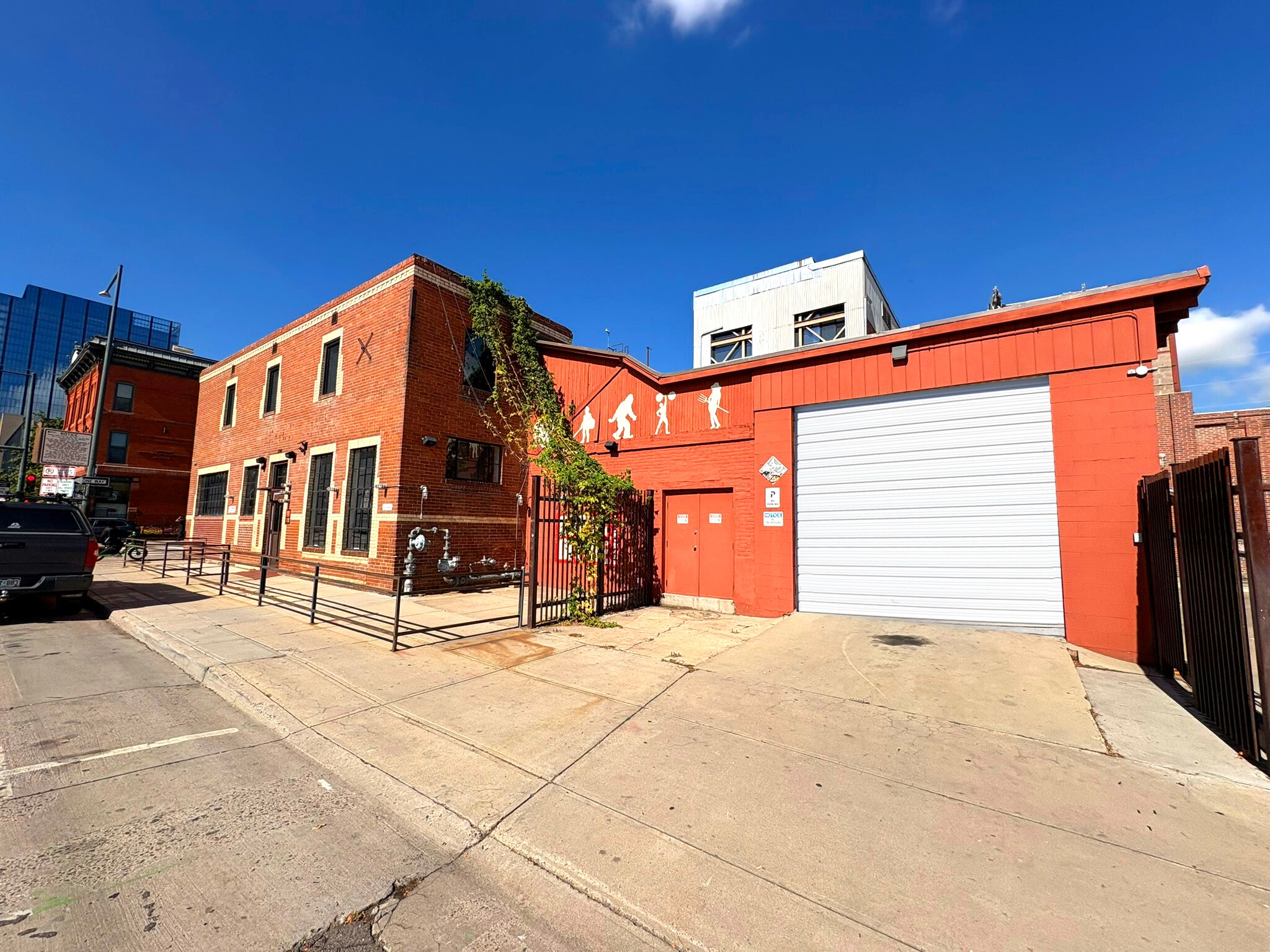 2201-2221 Arapahoe St, Denver, CO for Rent