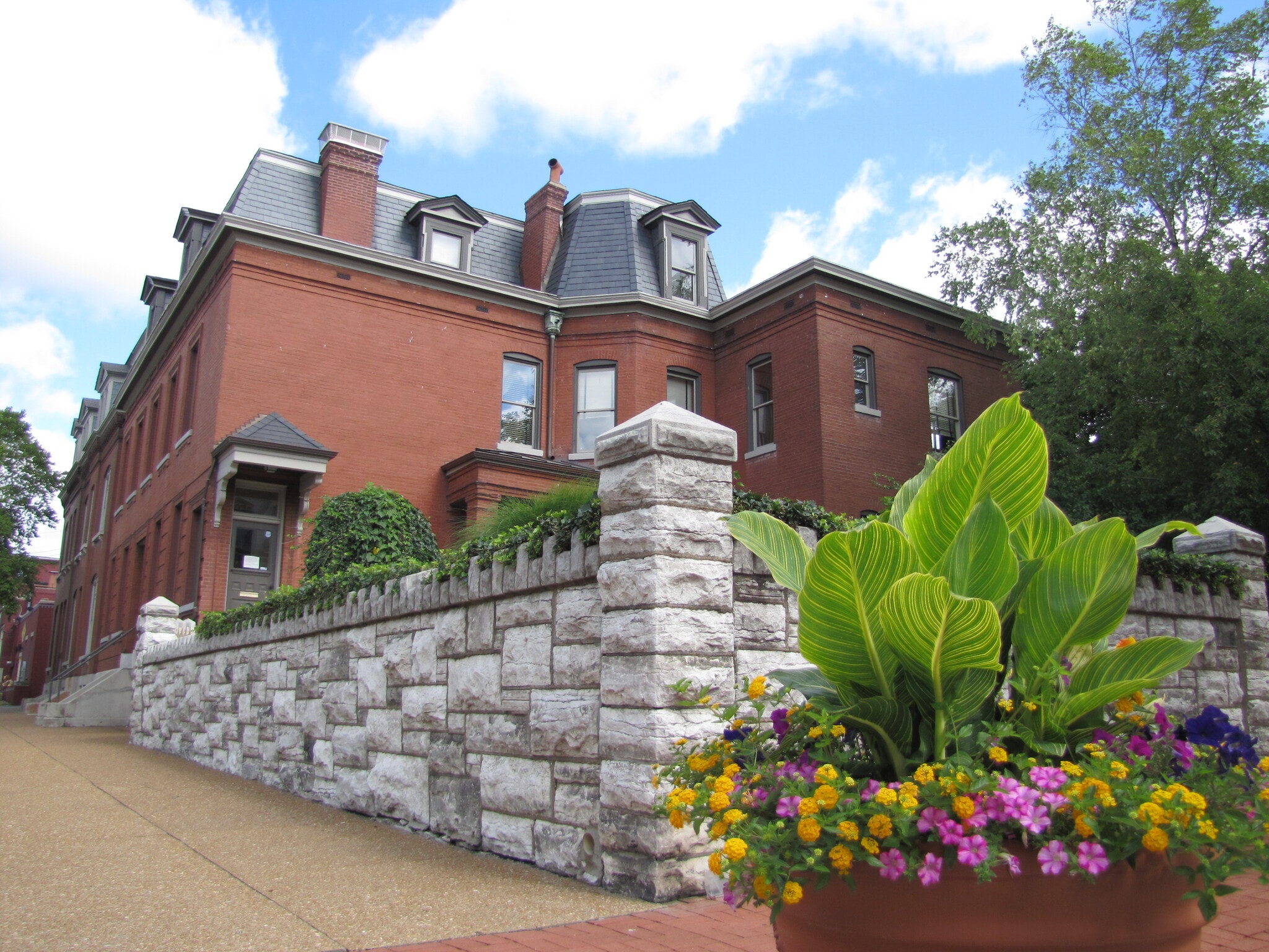 807 Geyer Ave, Saint Louis, MO for Sale