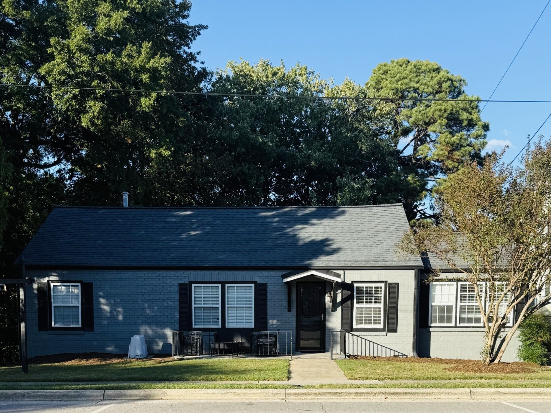 202 W Chatham St, Apex, NC for Sale