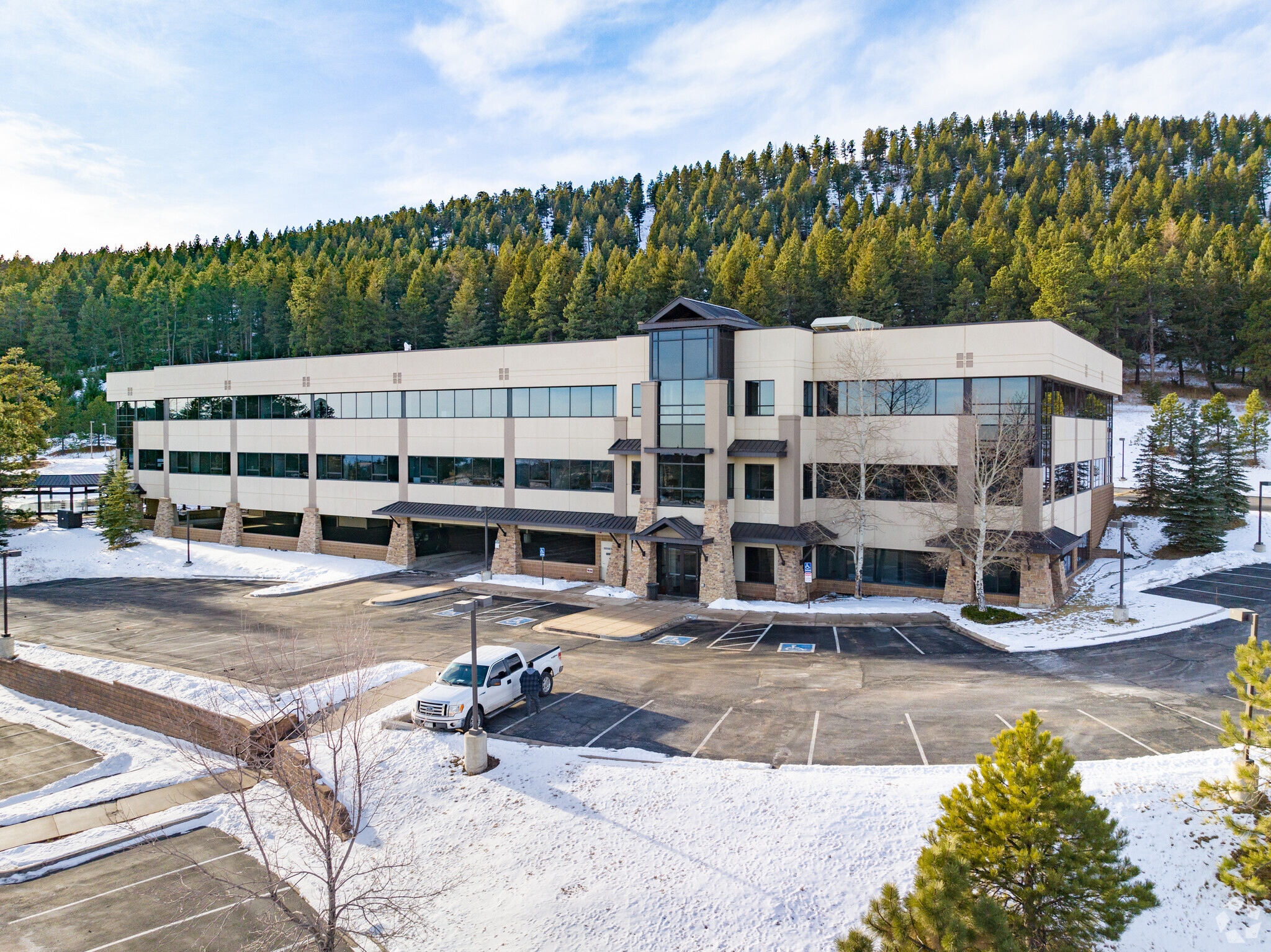 523 Park Point Dr, Golden, CO for Rent