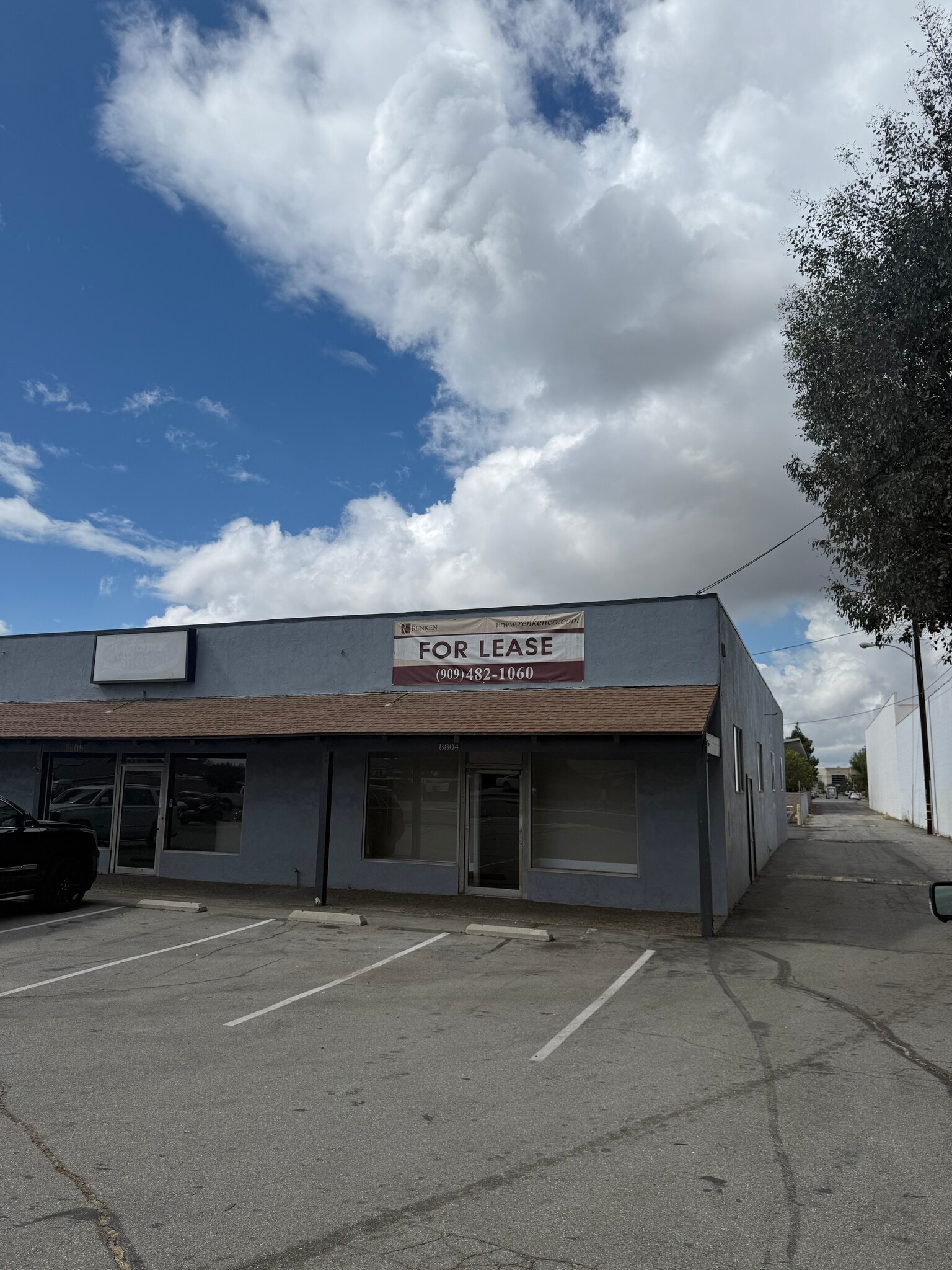8806-8810 Archibald Ave, Rancho Cucamonga, CA for Rent