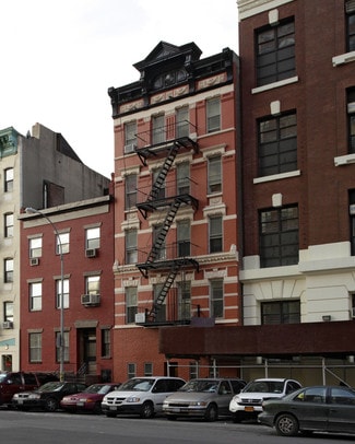 New York, NY Apartments - 67 Pitt St