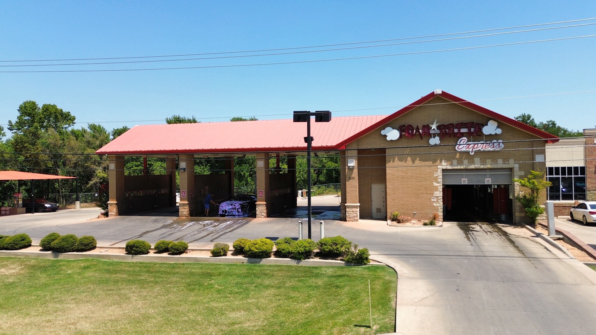 2370 S Douglas Blvd, Oklahoma City, OK for Sale