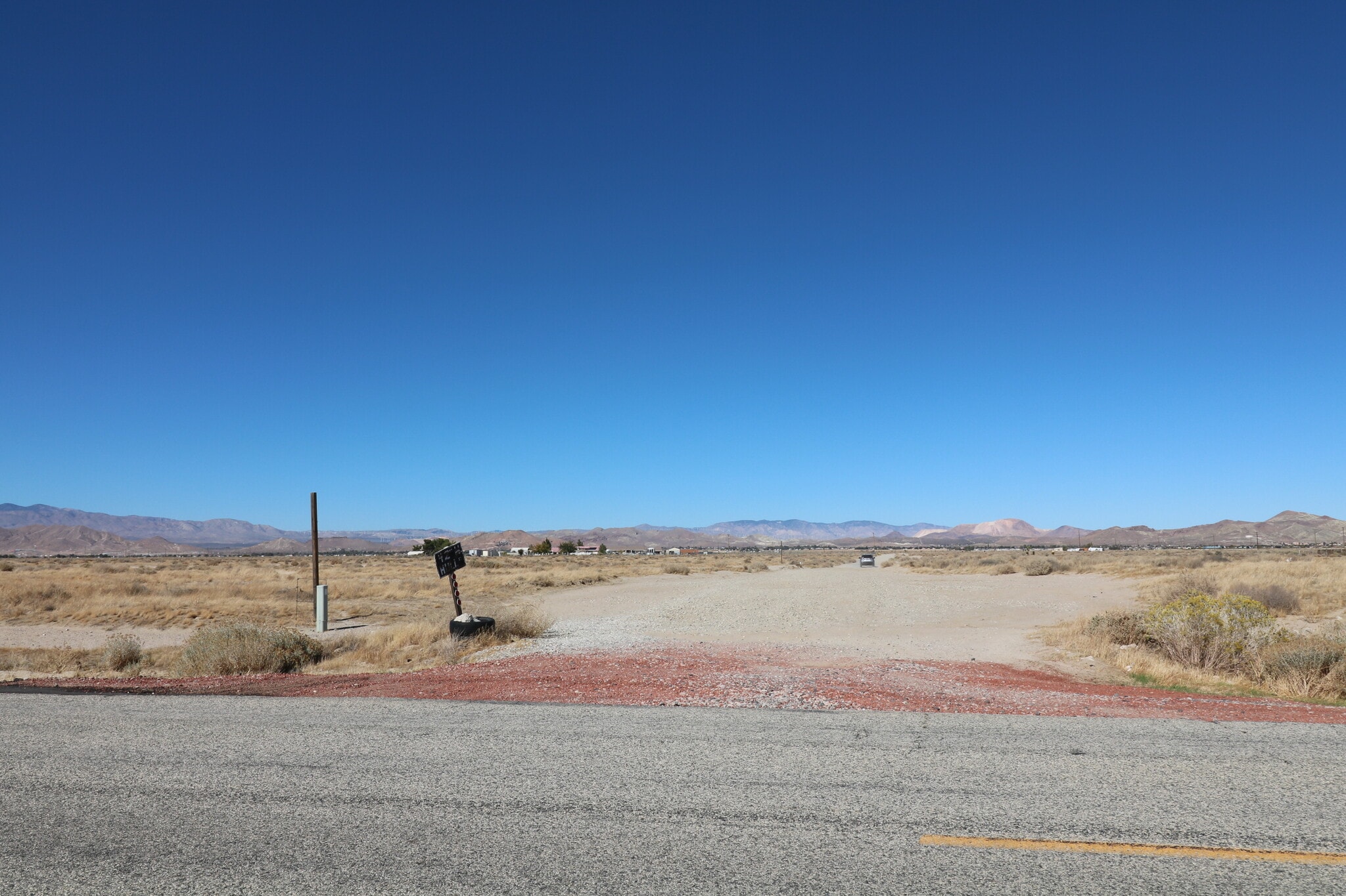 Birch Avenue (Schindler Court) @ Hull Street, Rosamond, CA for Sale