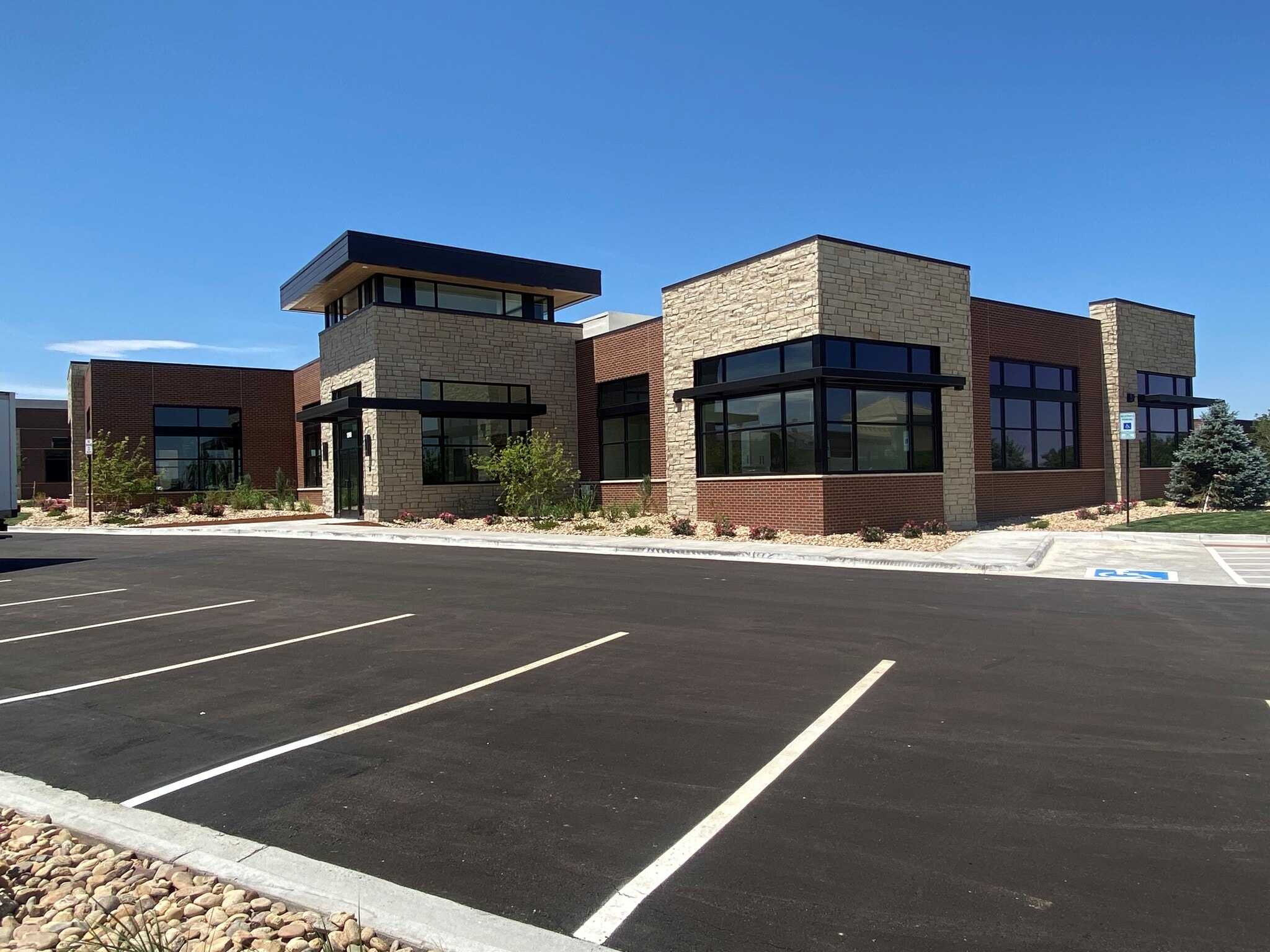 11949 Lioness Way, Parker, CO for Rent