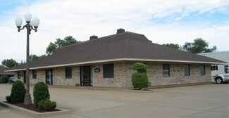 Evansville, IN Office/Medical - 701 N Weinbach Ave