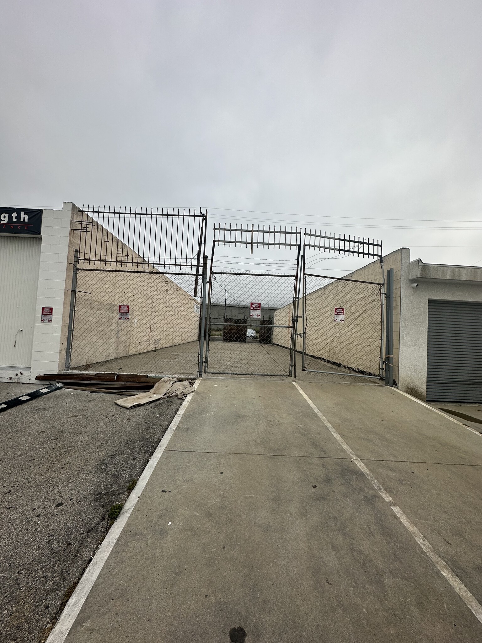 2311 N San Fernando Blvd, Burbank, CA for Rent