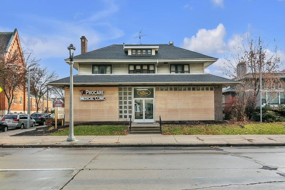 1502 S Layton Blvd, Milwaukee, WI for Sale