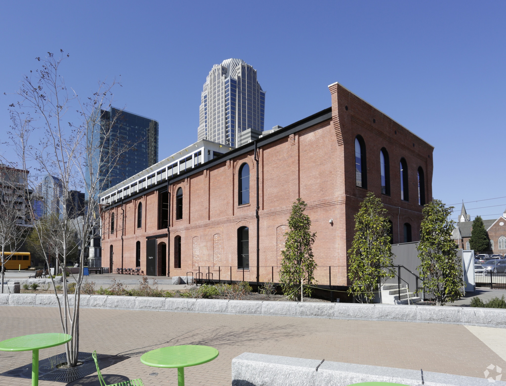 301 E 7th St, Charlotte, NC for Rent