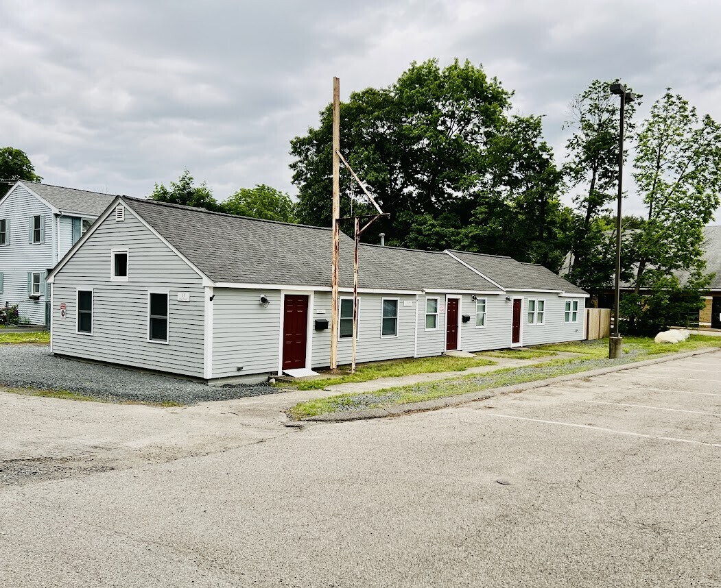 13 Elm Ct, Easton, MA for Sale