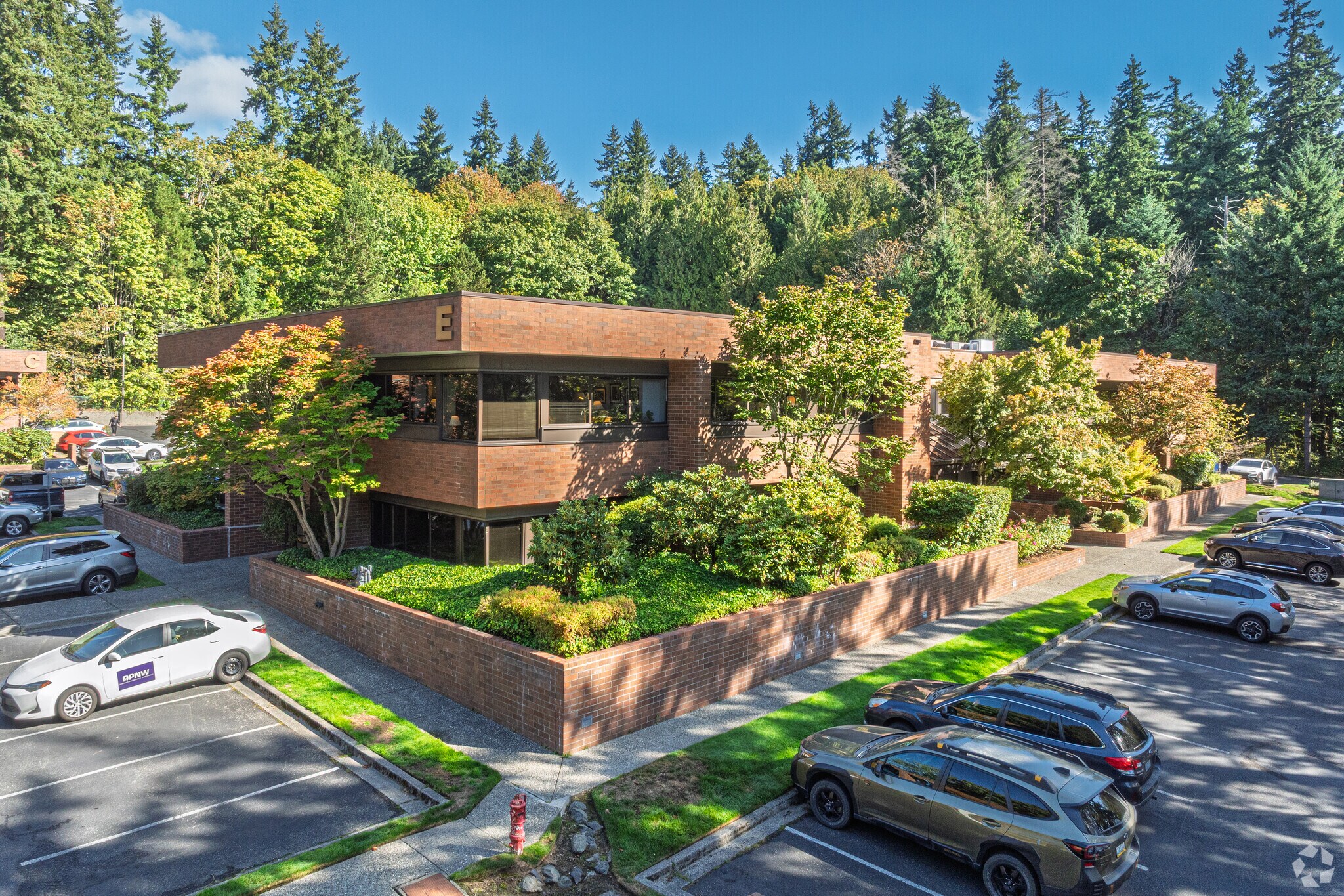 2320 130th Ave NE, Bellevue, WA for Rent