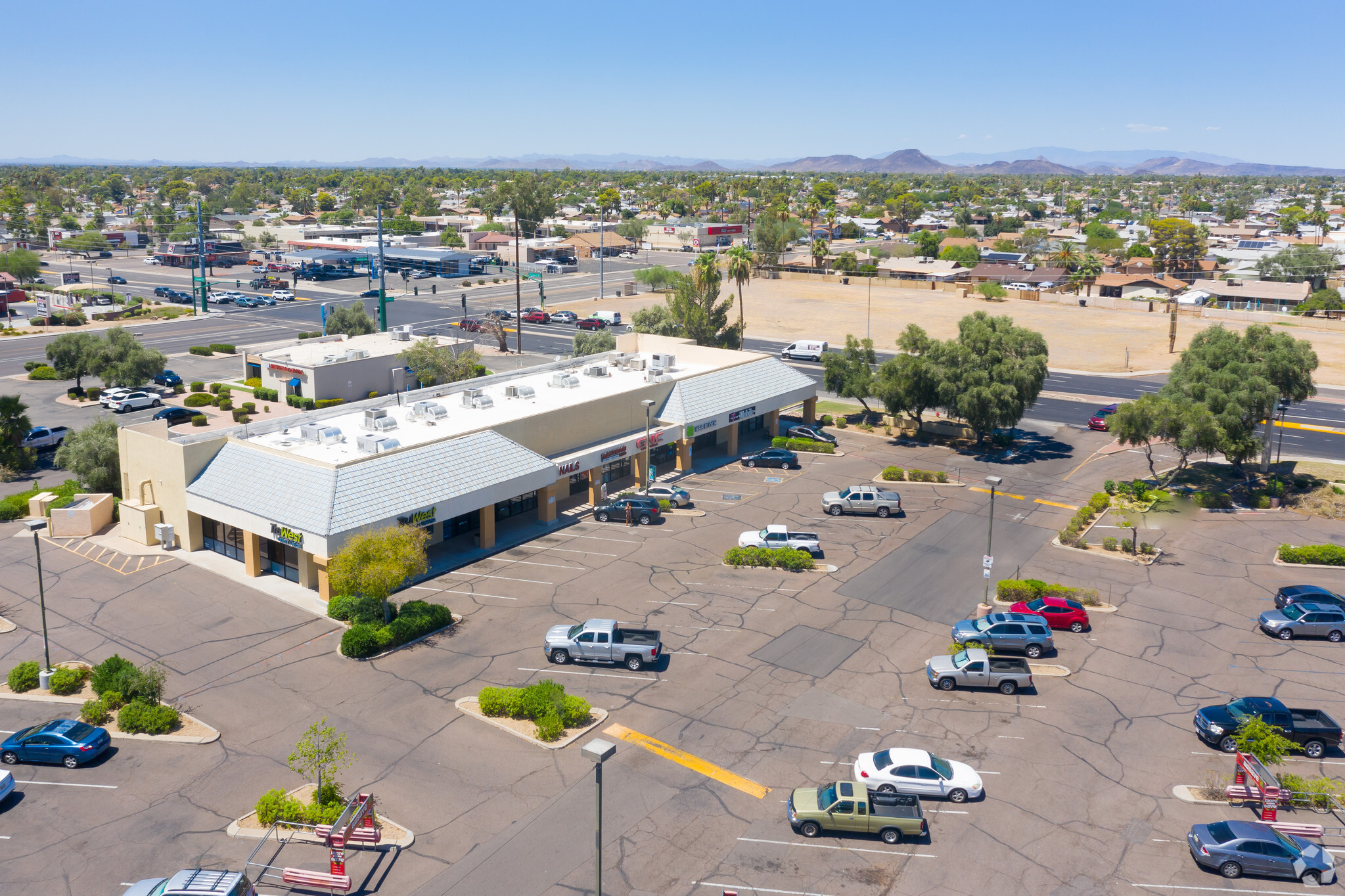 3401-3431 W Thunderbird Rd, Phoenix, AZ for Rent