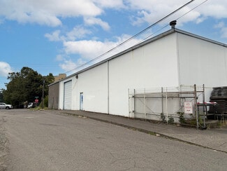 Portland, OR Warehouse - 173 NE Columbia Blvd Portland, OR Warehouse - 173 NE Columbia Blvd