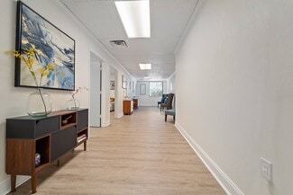 Tampa, FL Office, Office/Medical - 2005 Pan Am Cir