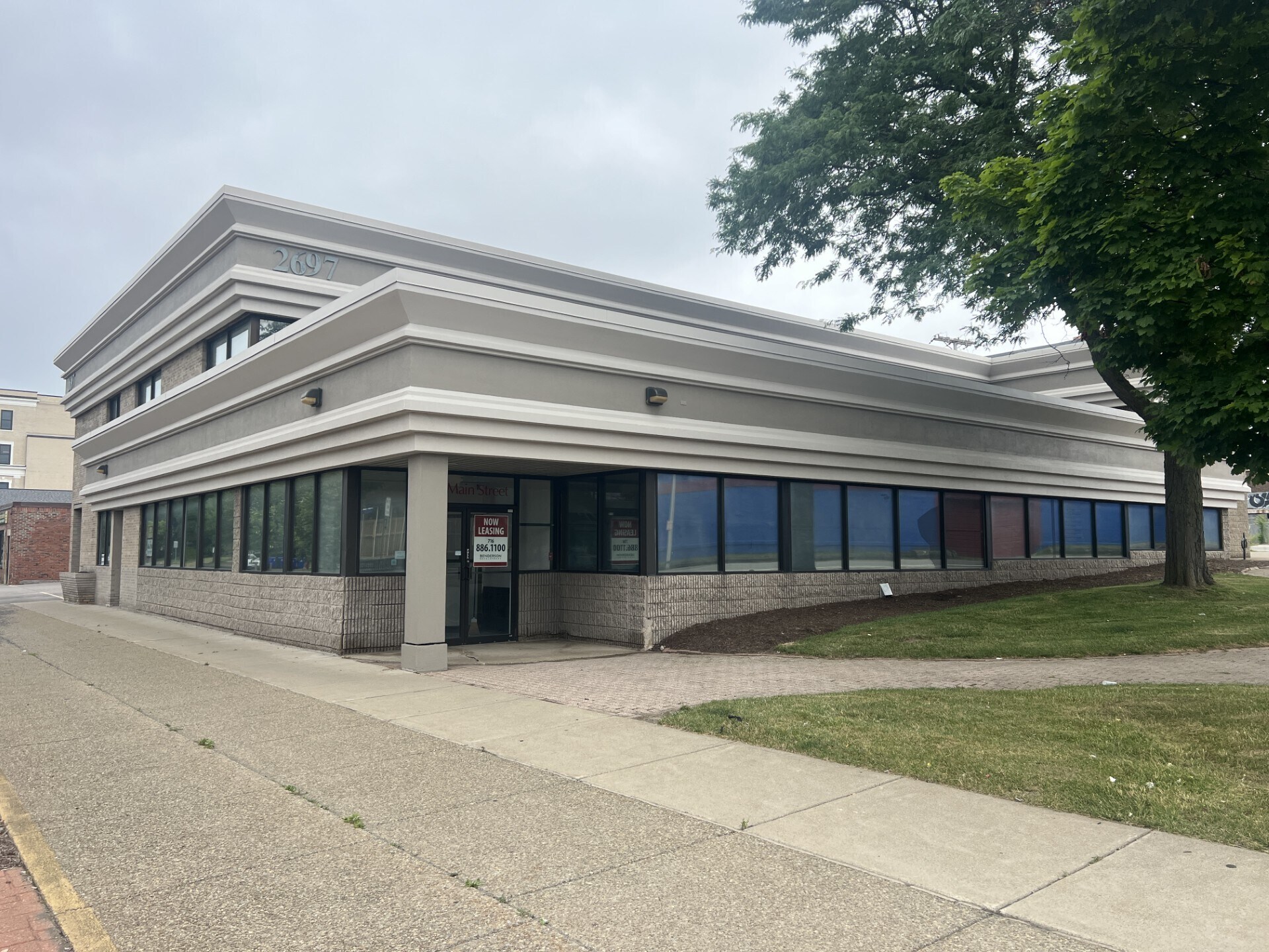 2697 Main St, Buffalo, NY for Rent