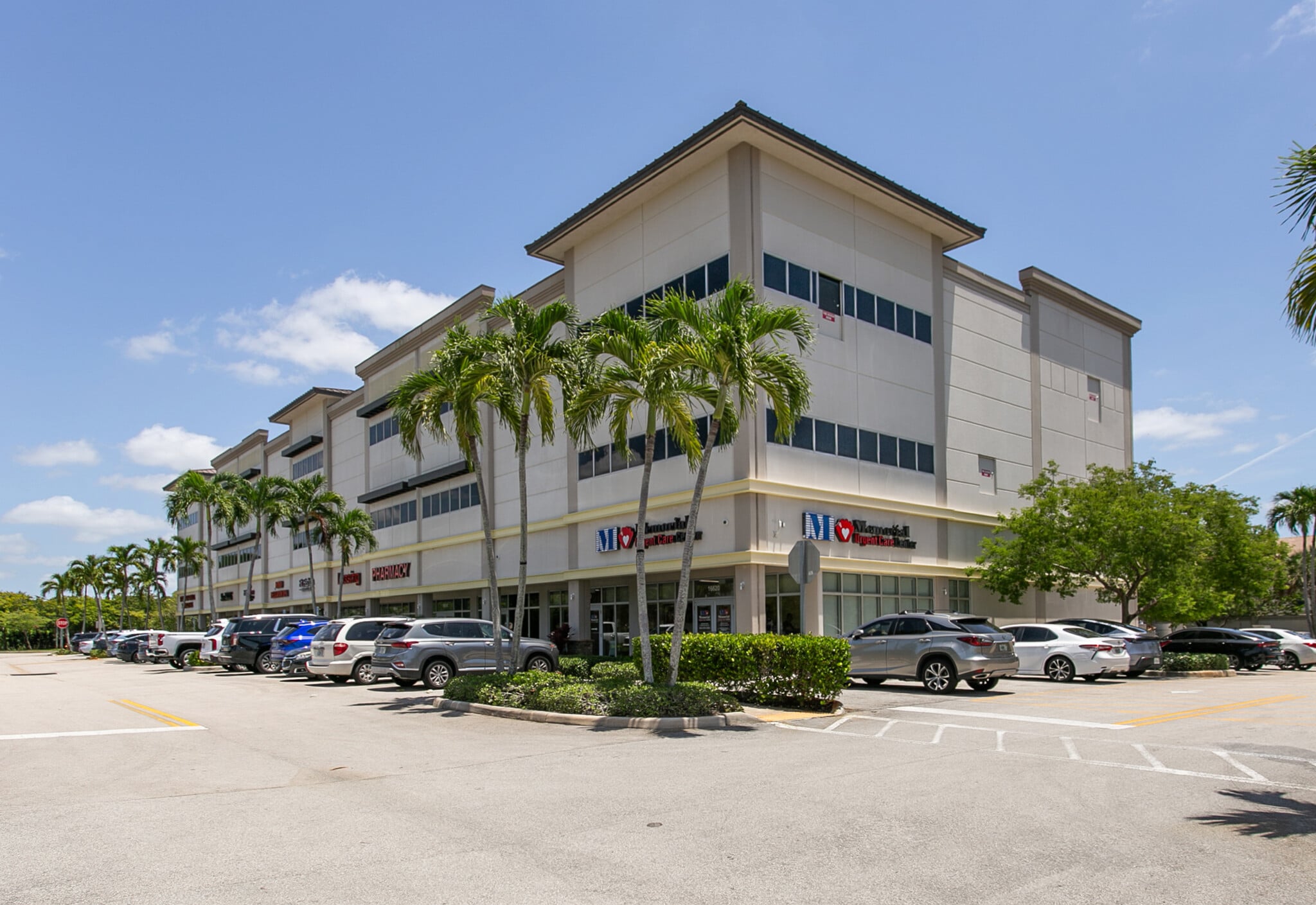 16630-16658 Sheridan St, Pembroke Pines, FL for Rent
