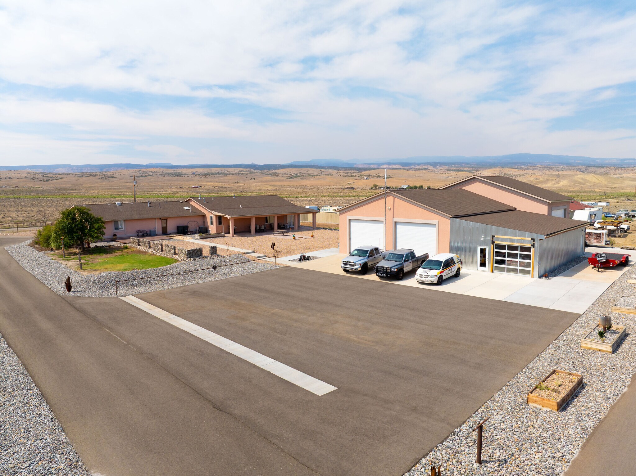 33376 Mill Tailing Rd, Whitewater, CO for Sale