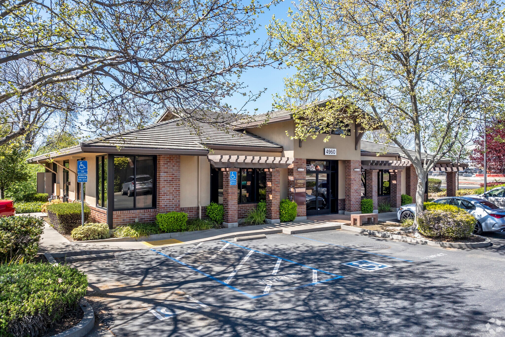 4960 Rocklin Rd, Rocklin, CA for Rent
