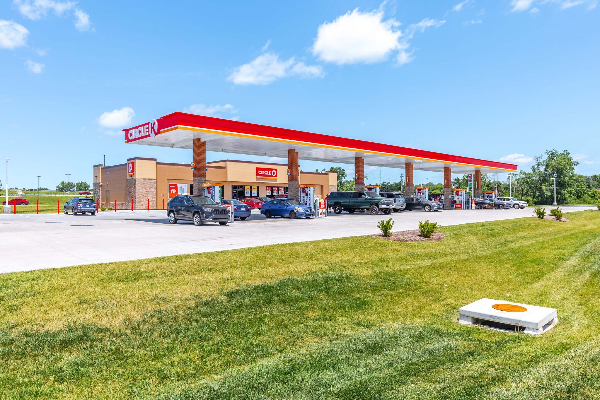 12455 Saint Charles Rock Rd, Bridgeton, MO for Sale