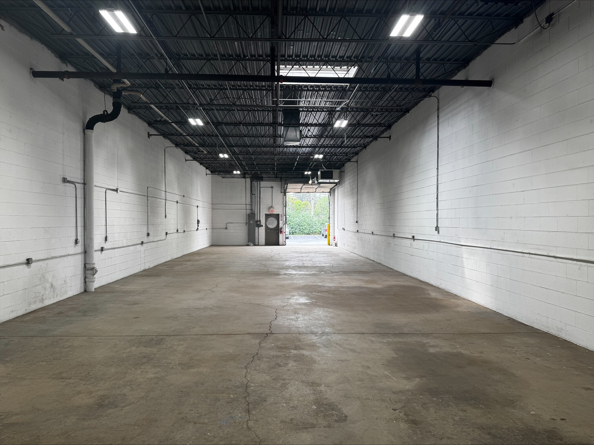 1421-1431 Armour Blvd, Mundelein, IL for Rent