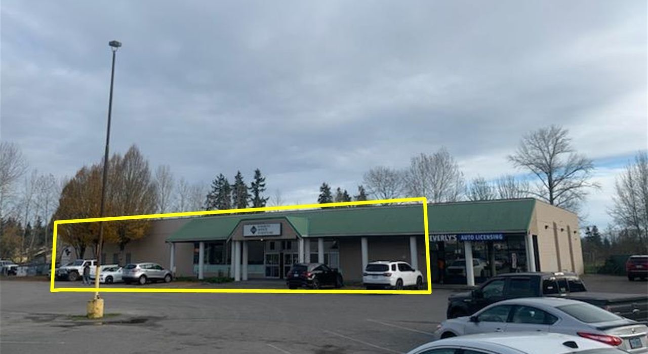 9017 Evergreen Way, Everett, WA for Rent