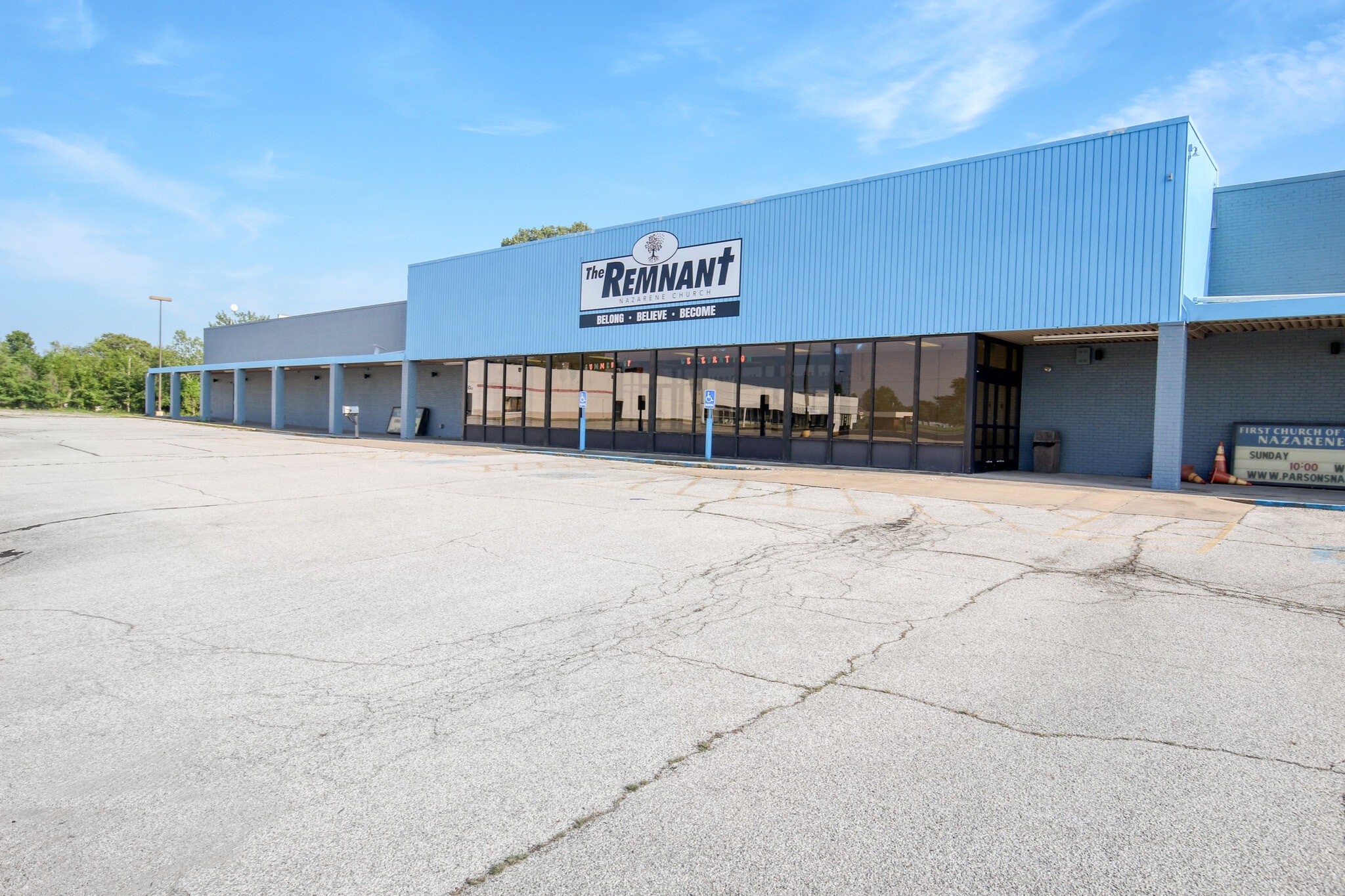 310 Main St, Parsons, KS for Sale